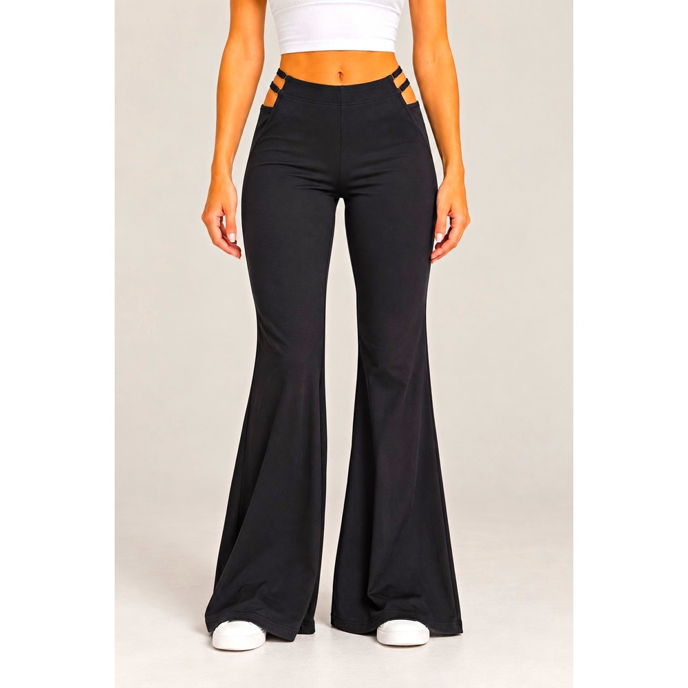 Princess Polly Women's Black Solid Flat Front Bell Bottom Flared Pants Regular